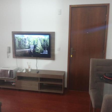 Apartamento funcional e confortável em Curitiba Exterior foto