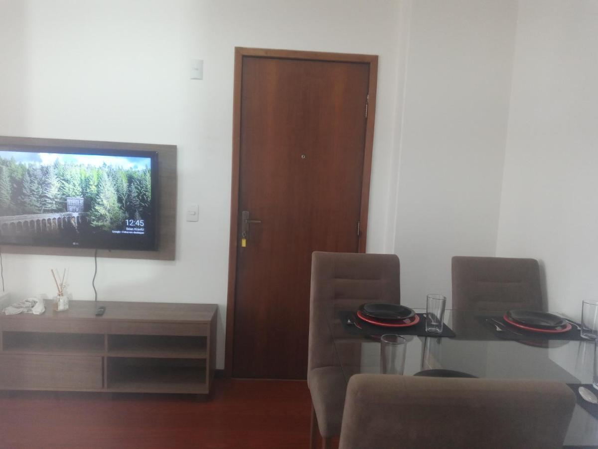 Apartamento funcional e confortável em Curitiba Exterior foto