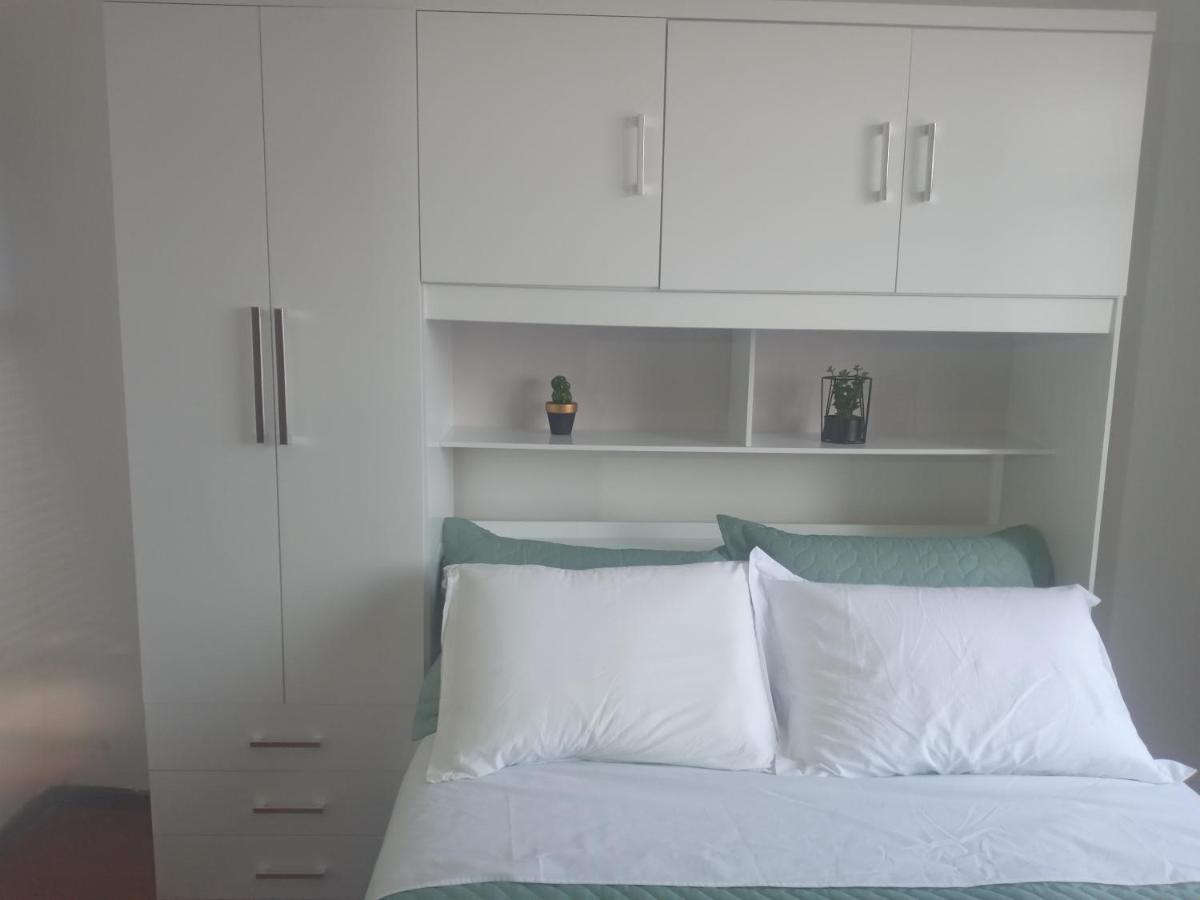 Apartamento funcional e confortável em Curitiba Exterior foto